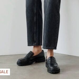 Everlane The Lug Loafer - Black Crocodile - Women’s Loafer - Size 7